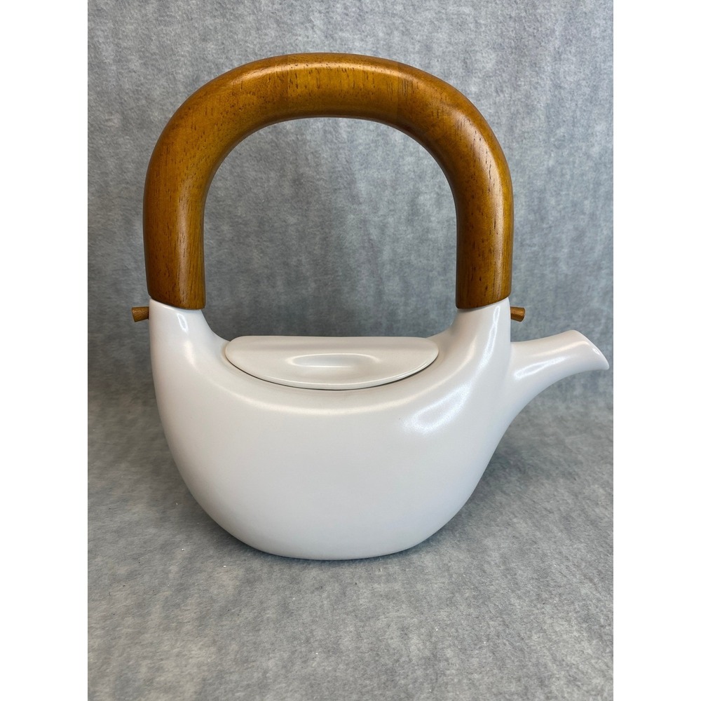 Red Envelope Teapot 20oz White Ceramic Modern Wood Handle Handwash Only